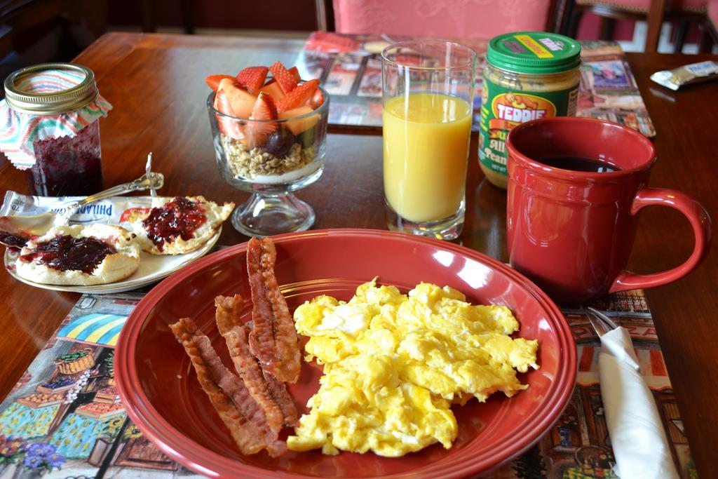 Mountain Treasure Bed And Breakfast Maplecrest Экстерьер фото